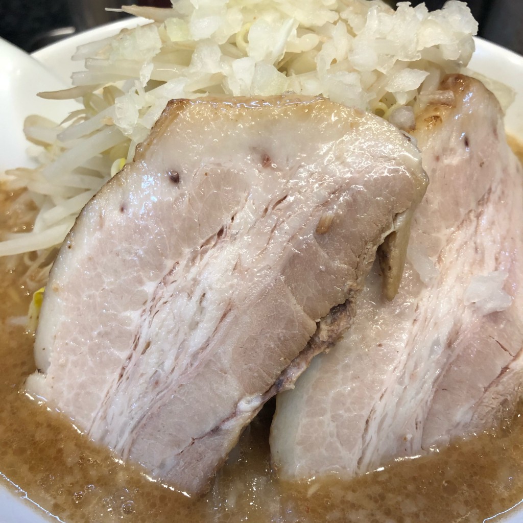 ユーザーが投稿した味噌ラーメン豚の写真 - 実際訪問したユーザーが直接撮影して投稿した東新橋ラーメン専門店らうめん さぶ郎の写真