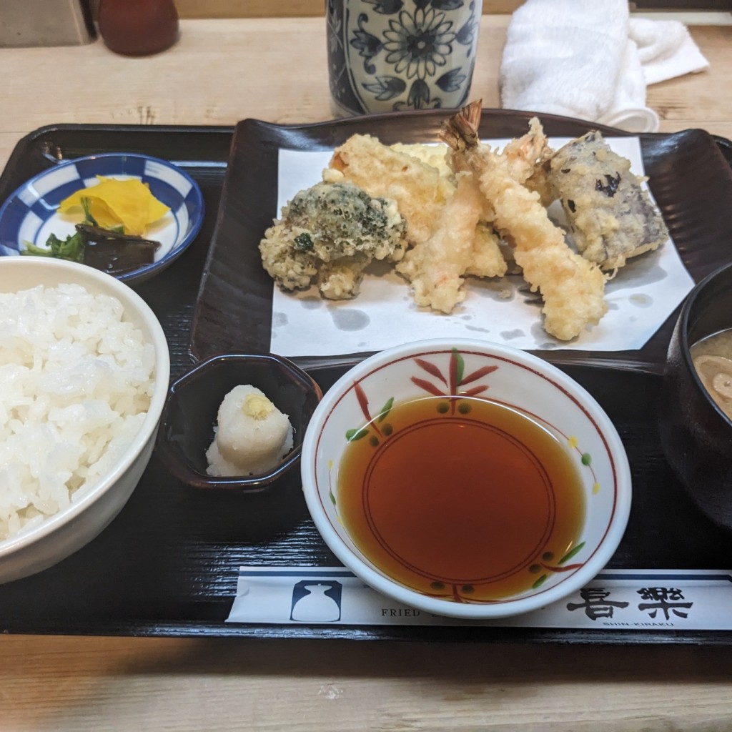 ユーザーが投稿した天ぷら定食の写真 - 実際訪問したユーザーが直接撮影して投稿した梅田天ぷら新喜楽 ヒルトンプラザ店の写真