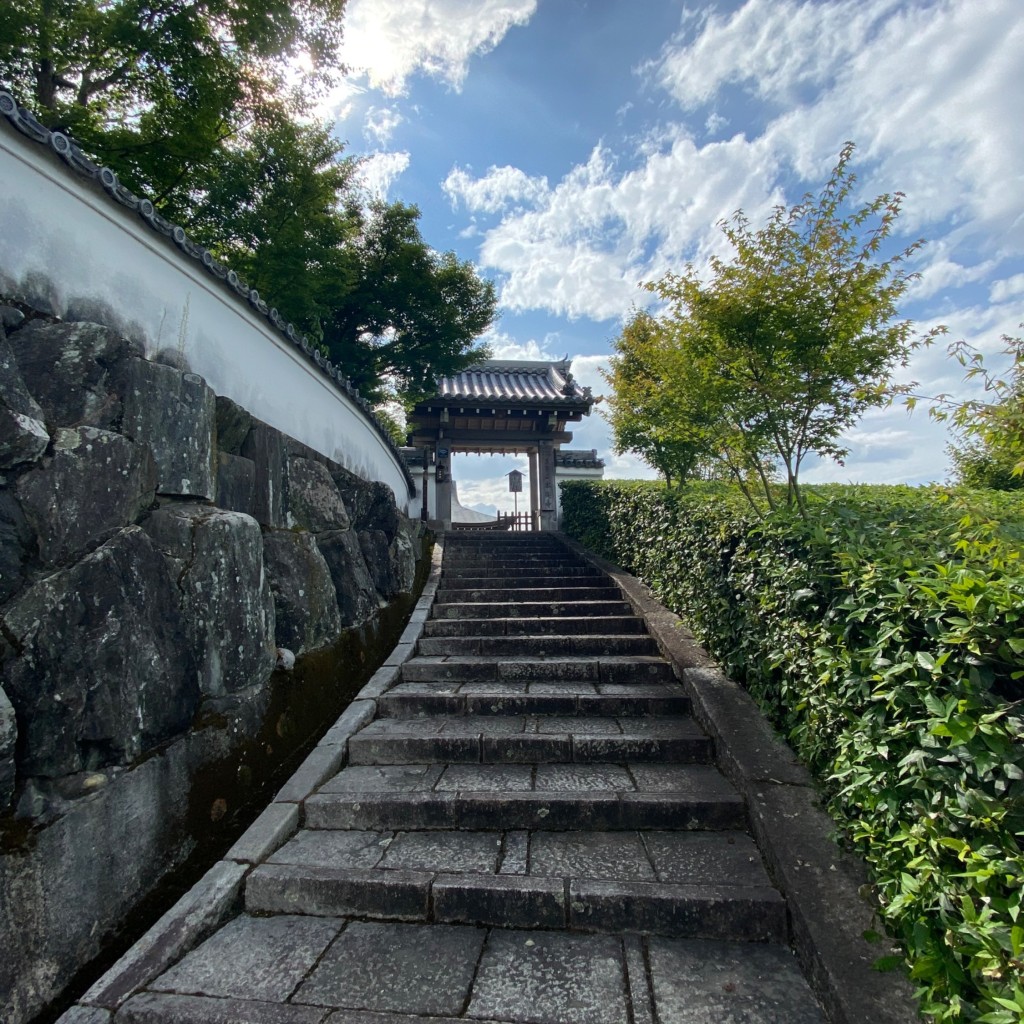 実際訪問したユーザーが直接撮影して投稿した穴吹町三島寺本楽寺の写真