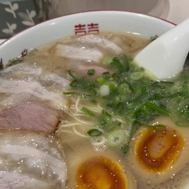 実際訪問したユーザーが直接撮影して投稿した相生町ラーメン専門店長浜ラーメン 丸羅とんこつの写真