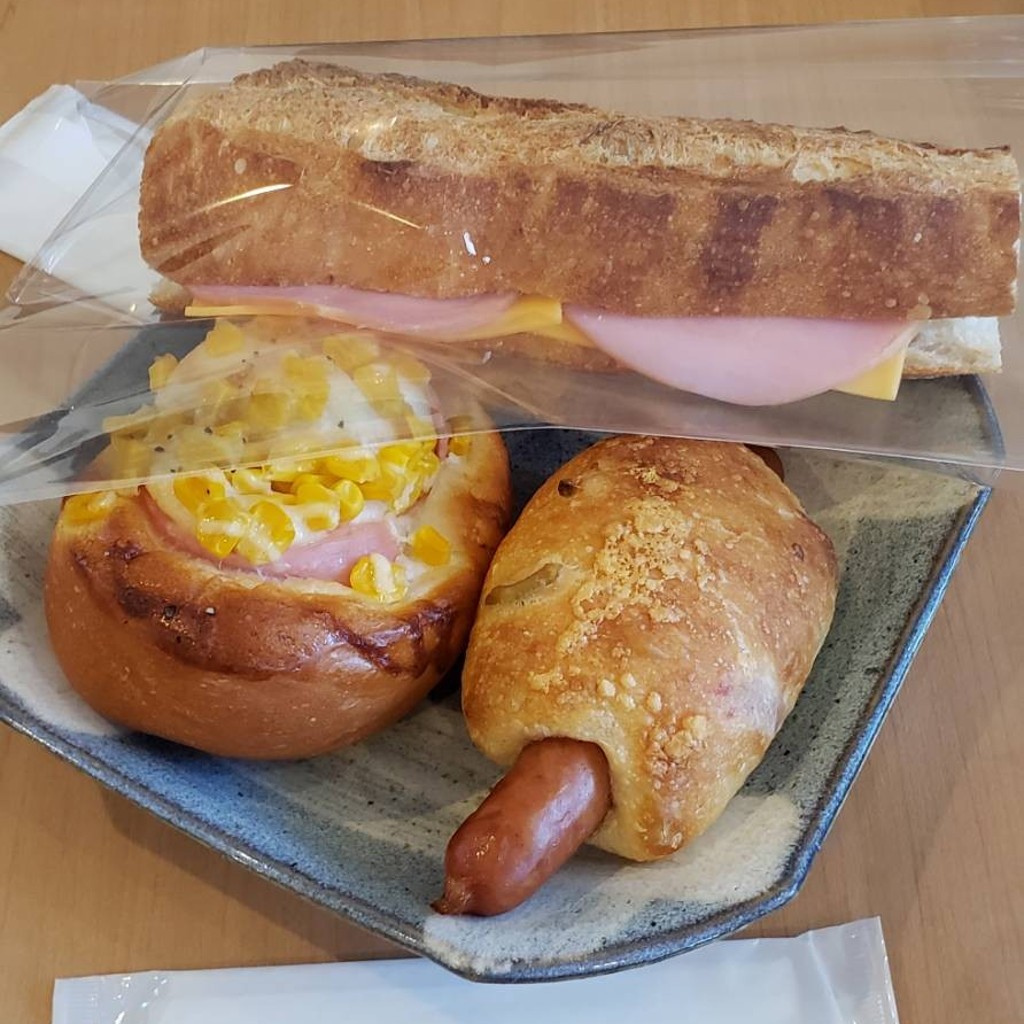 ユーザーが投稿したパンの写真 - 実際訪問したユーザーが直接撮影して投稿した上植野町カフェかけはしの写真