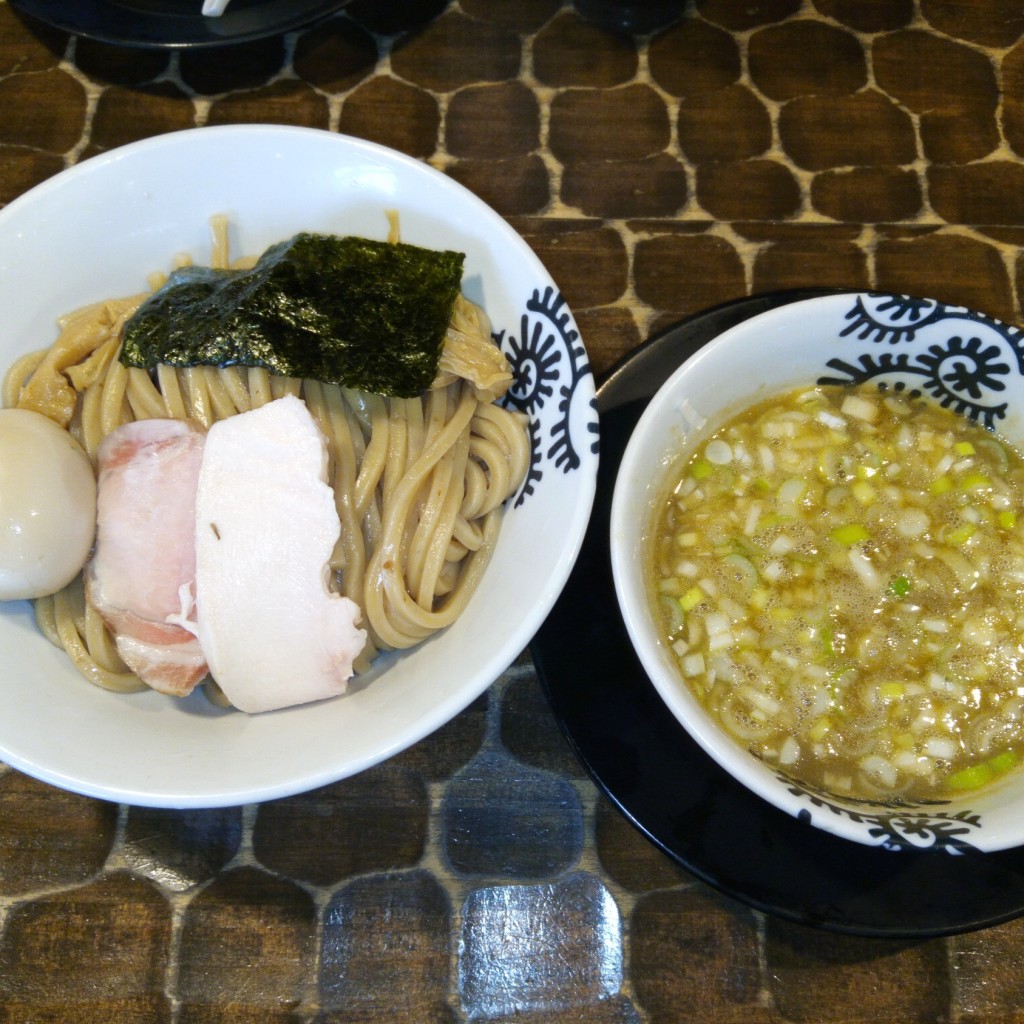 ずずずーちゃんさんが投稿した永国ラーメン / つけ麺のお店特級鶏蕎麦 龍介/トッキュウトリソバリュウスケの写真