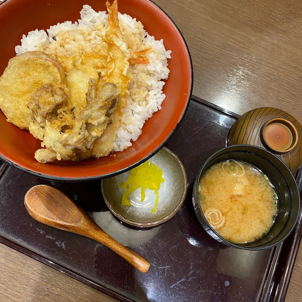ユーザーが投稿した天丼の写真 - 実際訪問したユーザーが直接撮影して投稿した西九条鳥居口町和食 / 日本料理和食と甘味処 漱石 KYOTO店の写真
