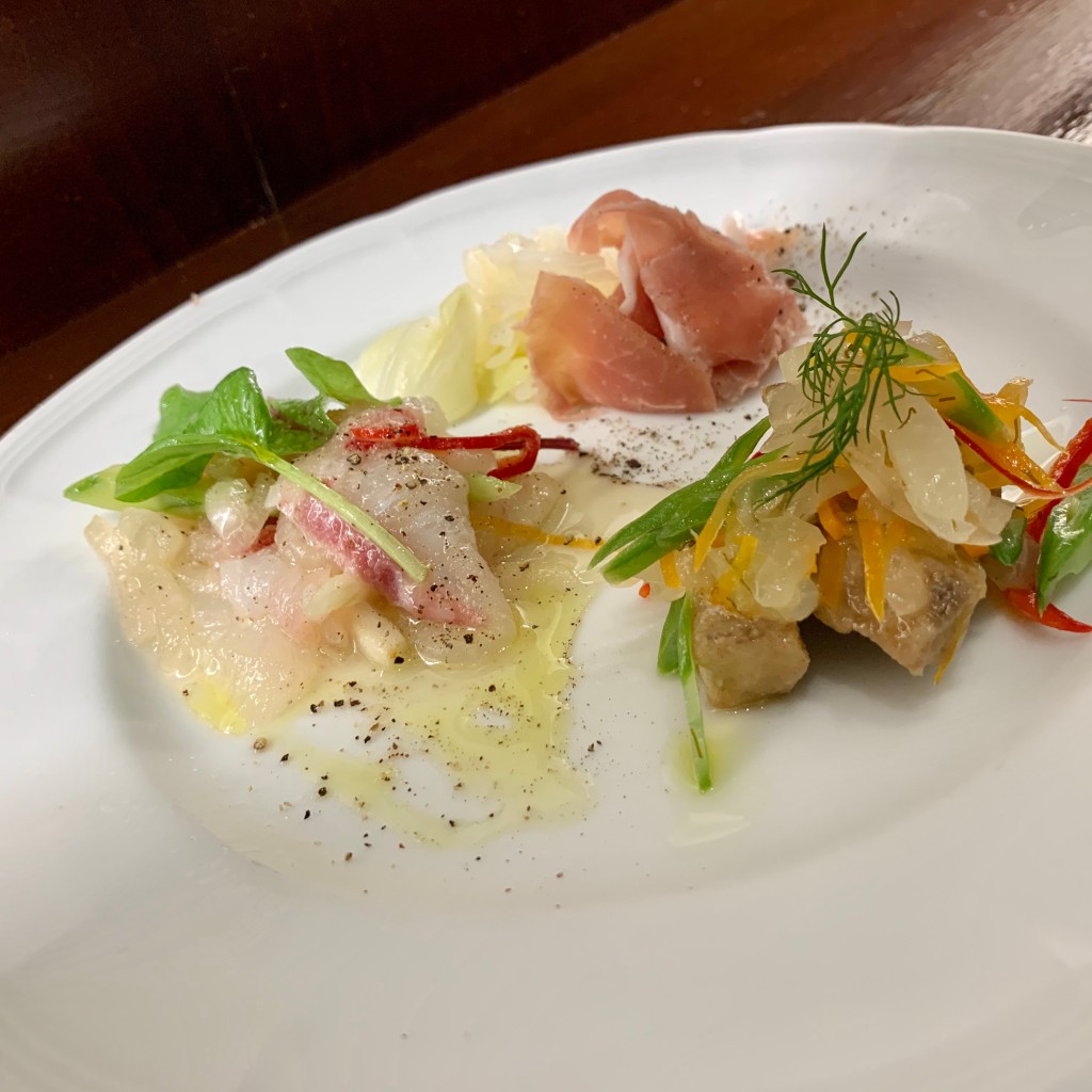 ユーザーが投稿した前菜盛り合わせ3種の写真 - 実際訪問したユーザーが直接撮影して投稿した上野洋食キッチンさくらいの写真