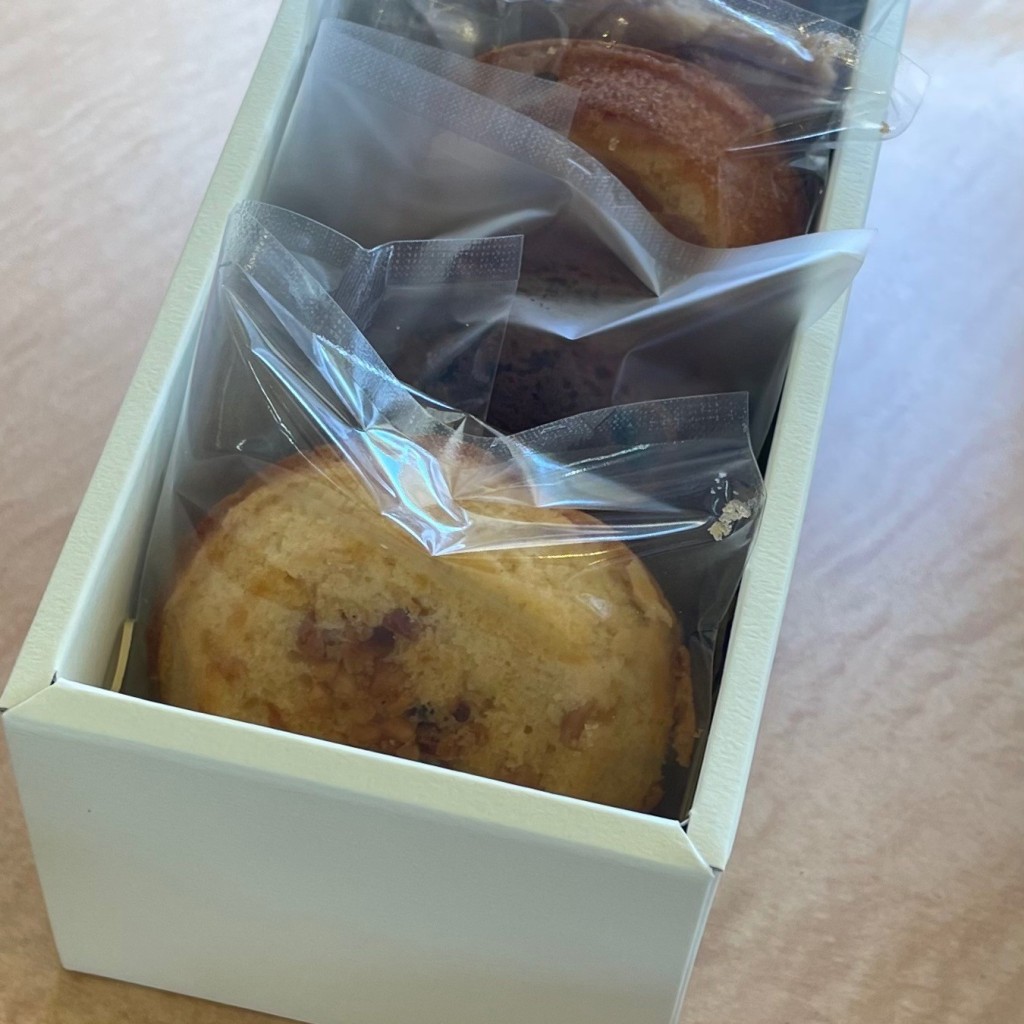 ユーザーが投稿した焼き菓子の写真 - 実際訪問したユーザーが直接撮影して投稿したケーキラ・マドレーヌの写真