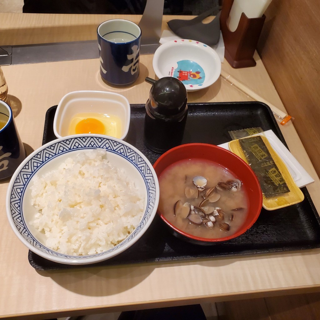 ユーザーが投稿した納豆定食 料の写真 - 実際訪問したユーザーが直接撮影して投稿した恵比寿西牛丼吉野家 恵比寿駅前店の写真