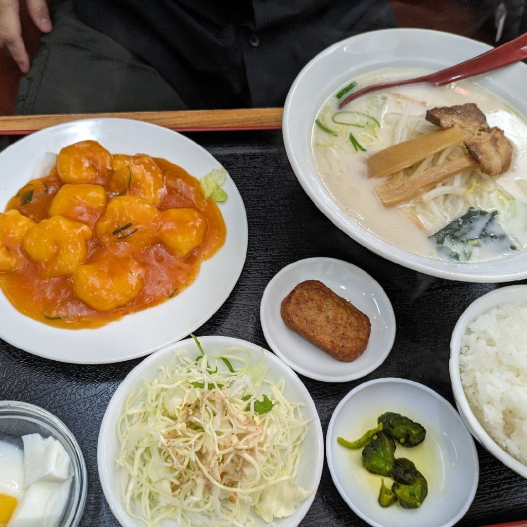 ユーザーが投稿したラーメンチャーハンセットの写真 - 実際訪問したユーザーが直接撮影して投稿した宮内アジア / エスニック台湾料理 福来順の写真