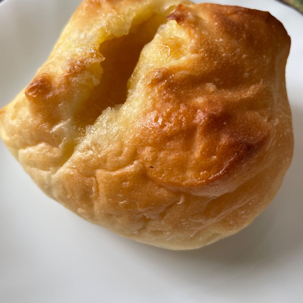 ユーザーが投稿したメープル塩パンの写真 - 実際訪問したユーザーが直接撮影して投稿した富久町ベーカリーベーカリーMIKI 富久本店の写真