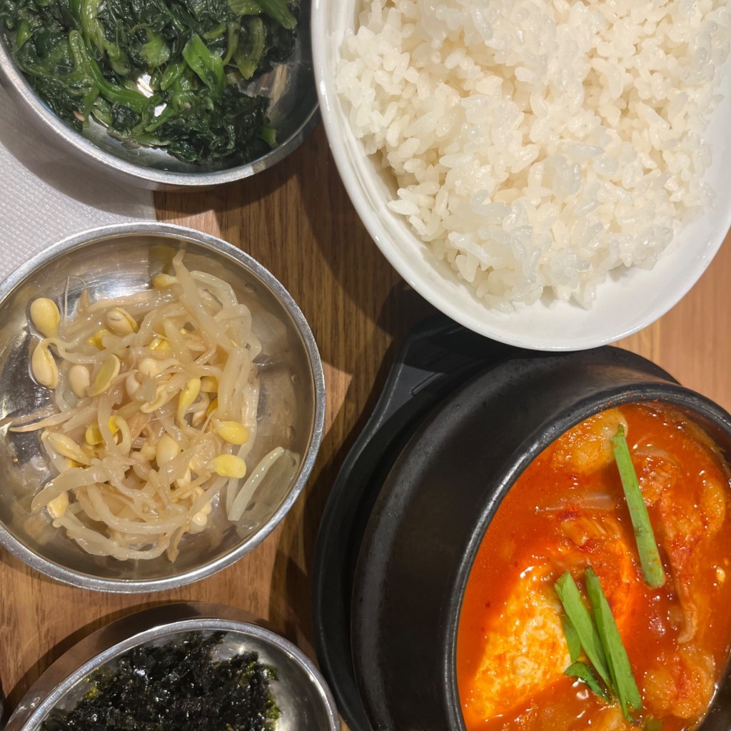 ユーザーが投稿した牛ホルモンスンド ゥブ定食の写真 - 実際訪問したユーザーが直接撮影して投稿した新橋韓国料理純豆腐 中山豆腐店 新橋の写真