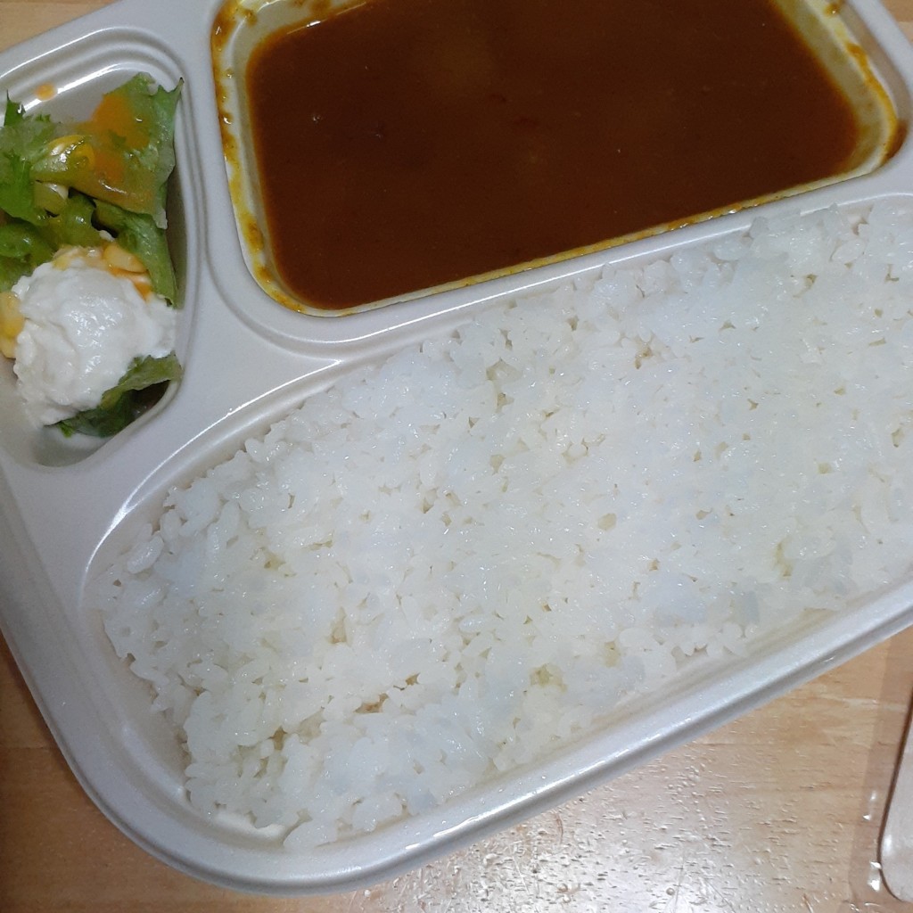 ユーザーが投稿した特製カレーの写真 - 実際訪問したユーザーが直接撮影して投稿した三好町お弁当ほっかほっか亭 三好下畷の写真