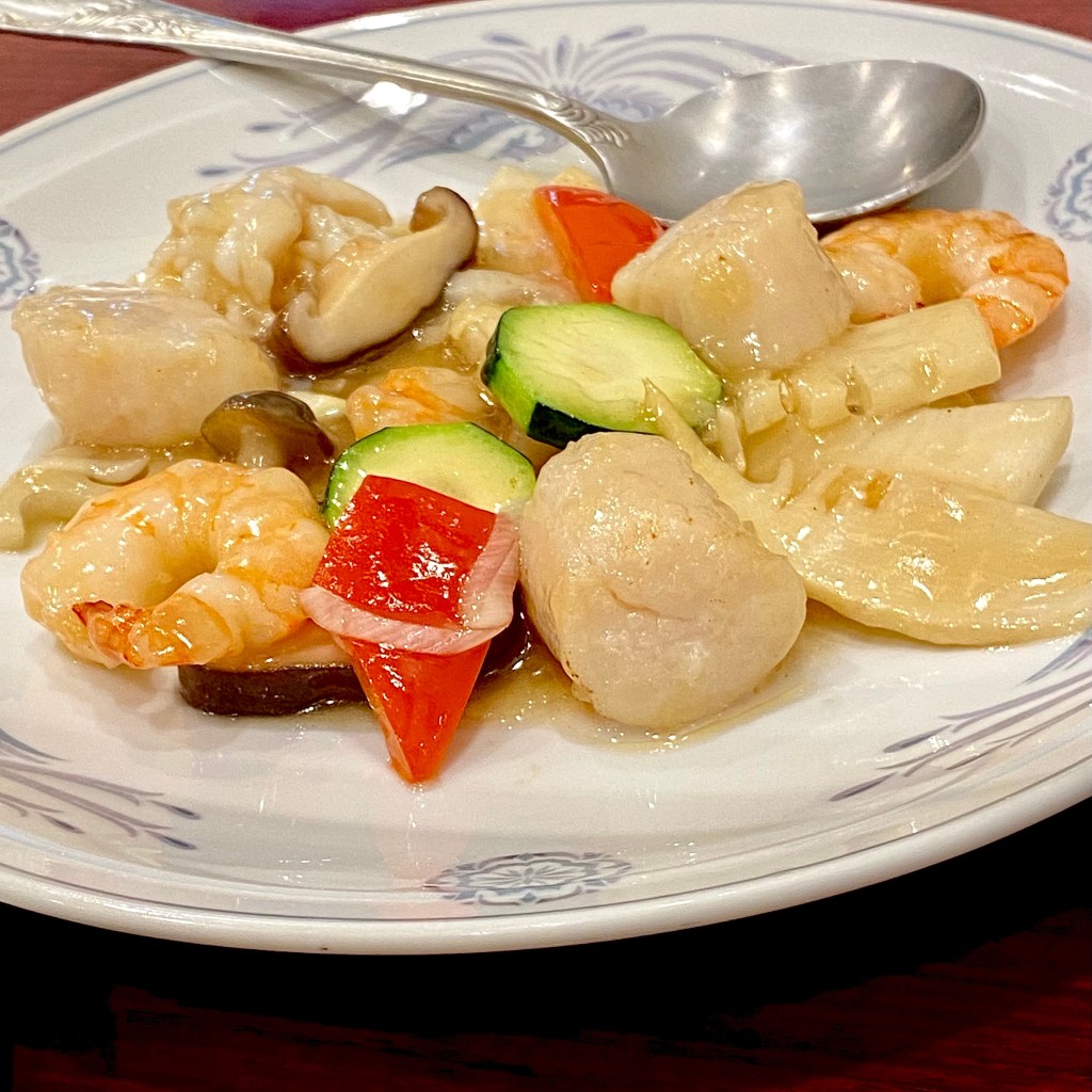 ユーザーが投稿したホタテとエビとイカの炒めの写真 - 実際訪問したユーザーが直接撮影して投稿した東尾久中華料理一番の写真