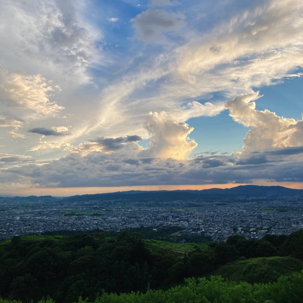 にてのさんが投稿した雑司町山 / 峠のお店若草山/ワカクサヤマの写真