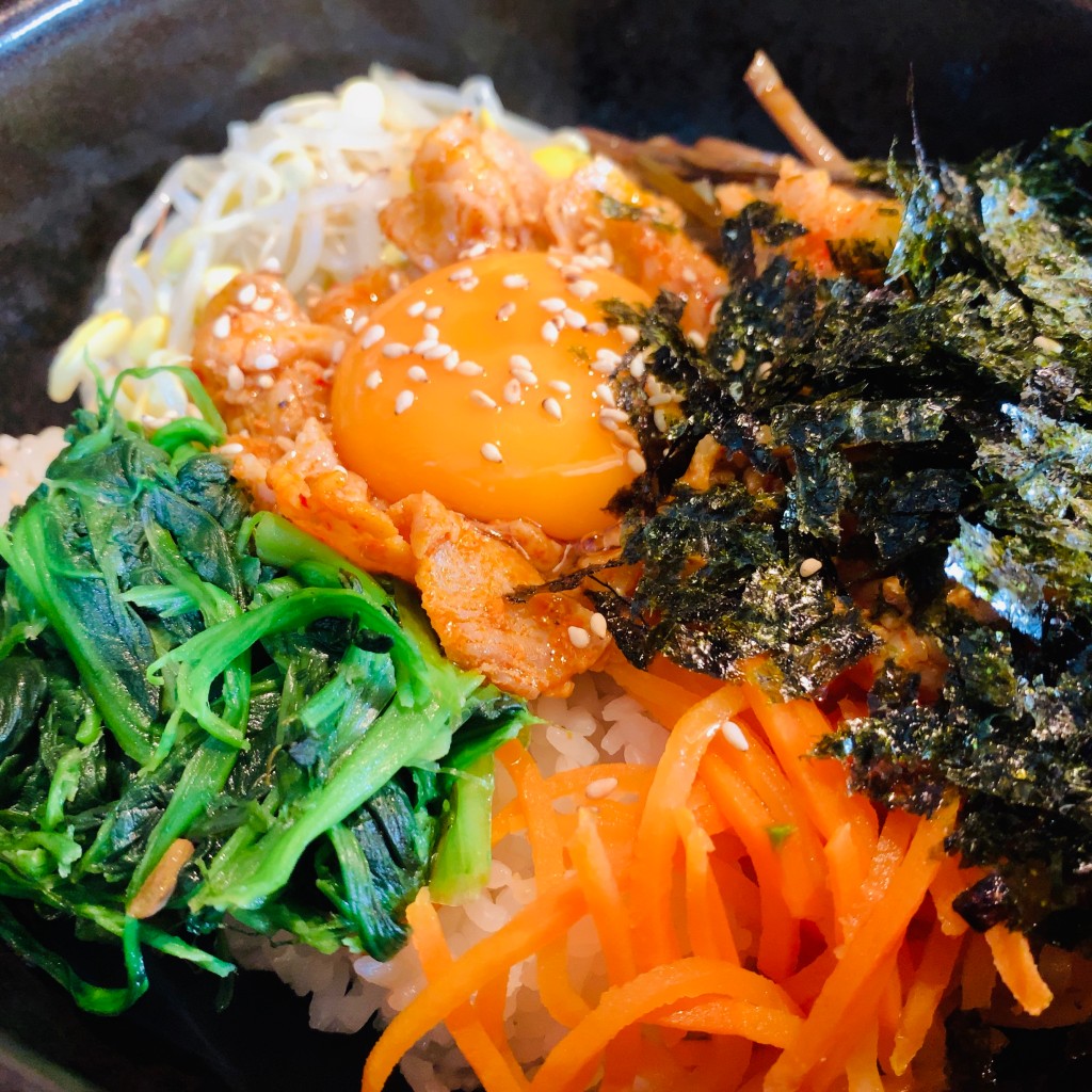 ユーザーが投稿した石焼ビビンバの写真 - 実際訪問したユーザーが直接撮影して投稿した神田小川町韓国料理Banjuの写真