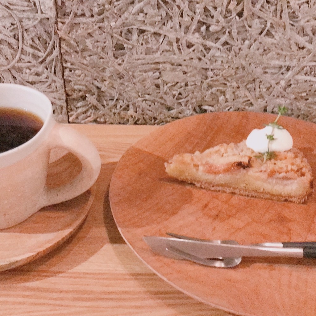 ユーザーが投稿したコーヒー+ケーキの写真 - 実際訪問したユーザーが直接撮影して投稿した金町カフェ旅人の木の写真