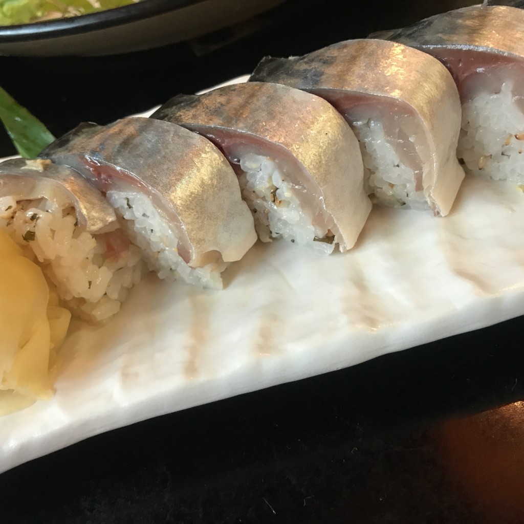 ユーザーが投稿した鯖の一本寿司の写真 - 実際訪問したユーザーが直接撮影して投稿した根津居酒屋車屋の写真