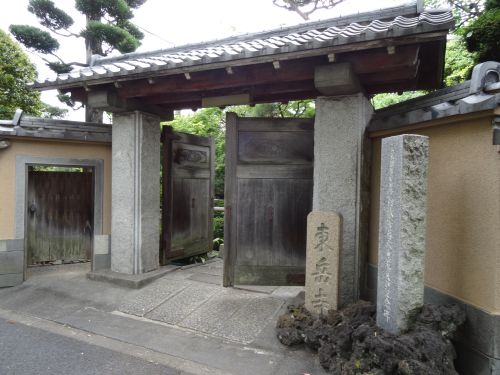 実際訪問したユーザーが直接撮影して投稿した伊興本町寺東岳寺の写真