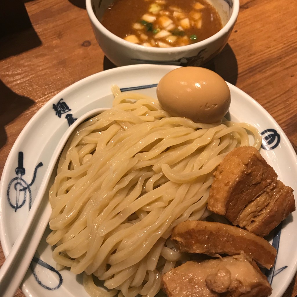 sobaniku-kさんが投稿した西新宿ラーメン専門店のお店創始 麺屋武蔵/ソウシ メンヤムサシの写真