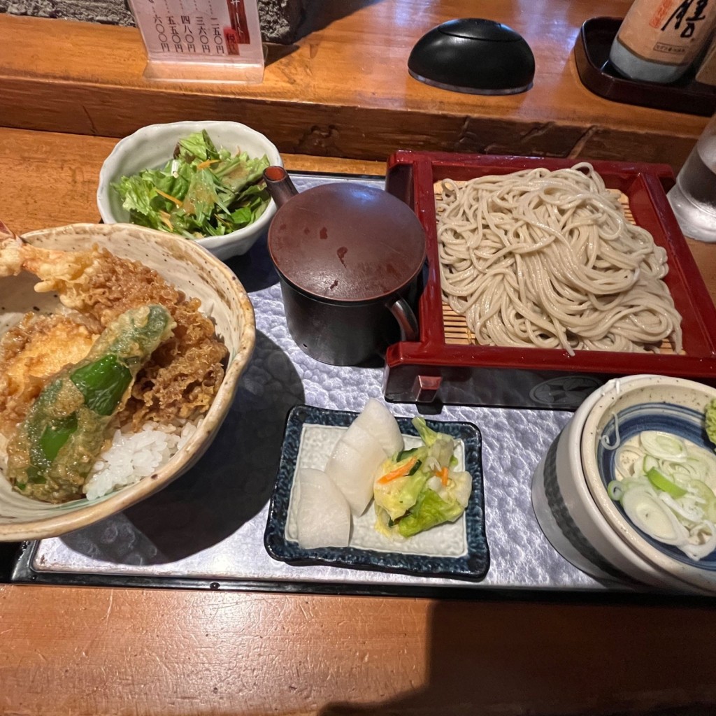 ユーザーが投稿したミニせいろミニ丼セットの写真 - 実際訪問したユーザーが直接撮影して投稿した常盤平そばそば処 もりた屋の写真