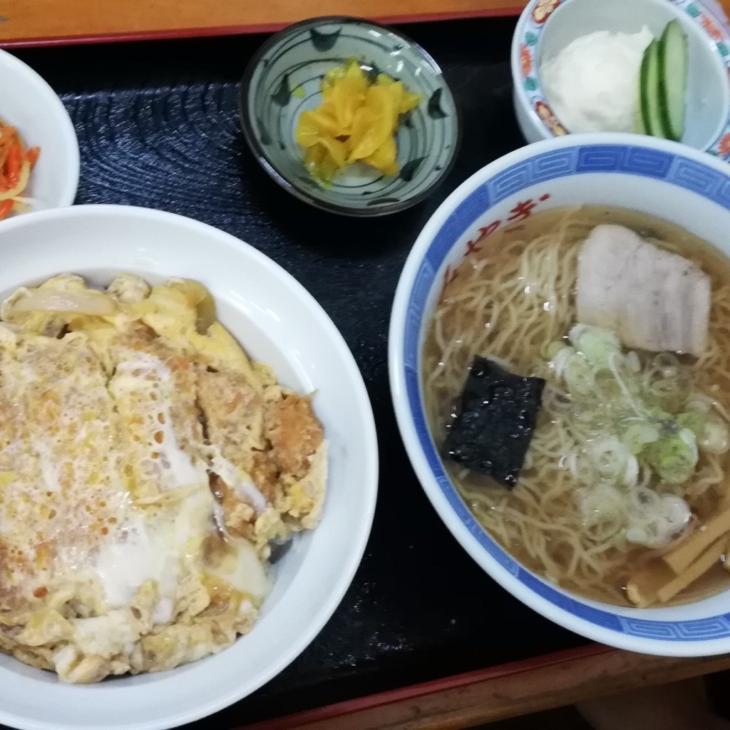 実際訪問したユーザーが直接撮影して投稿した古川町朝開町定食屋みやぎ食堂の写真