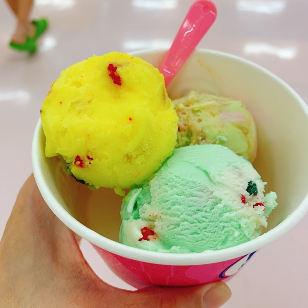 ユーザーが投稿したトリプルポップカップの写真 - 実際訪問したユーザーが直接撮影して投稿した南玉垣町アイスクリームサーティワンアイスクリーム MEGAドン・キホーテUNY鈴鹿店の写真