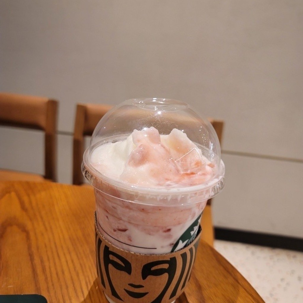 Limi2さんが投稿した新宿カフェのお店スターバックスコーヒー 新宿ダイアンビル店/スターバックスコーヒー シンジュクダイアンビルテンの写真