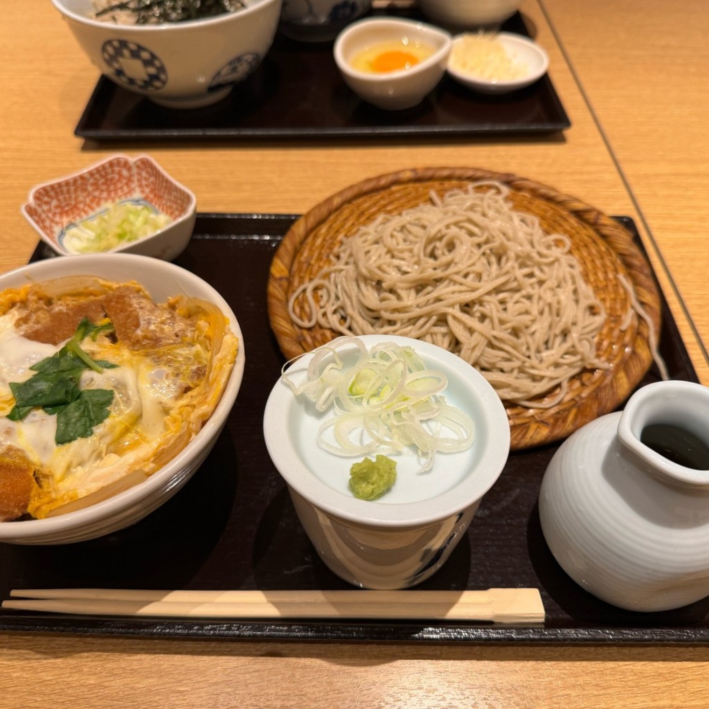 ユーザーが投稿したLunchカツ丼セットの写真 - 実際訪問したユーザーが直接撮影して投稿した高島そばソバキチ ルミネ横浜店の写真