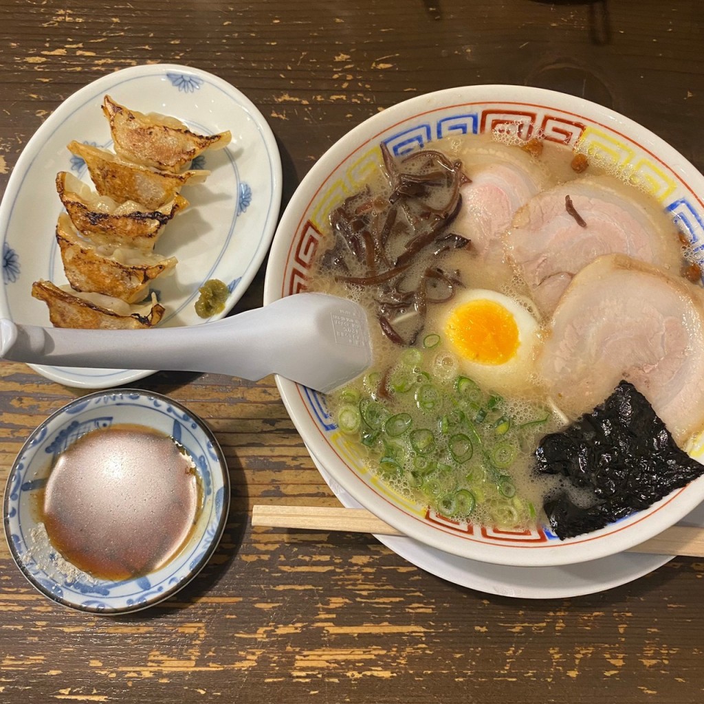 ぴょむむさんが投稿した常盤町ラーメン / つけ麺のお店久留米ラーメン 光屋/クルメラーメン ミツヤの写真