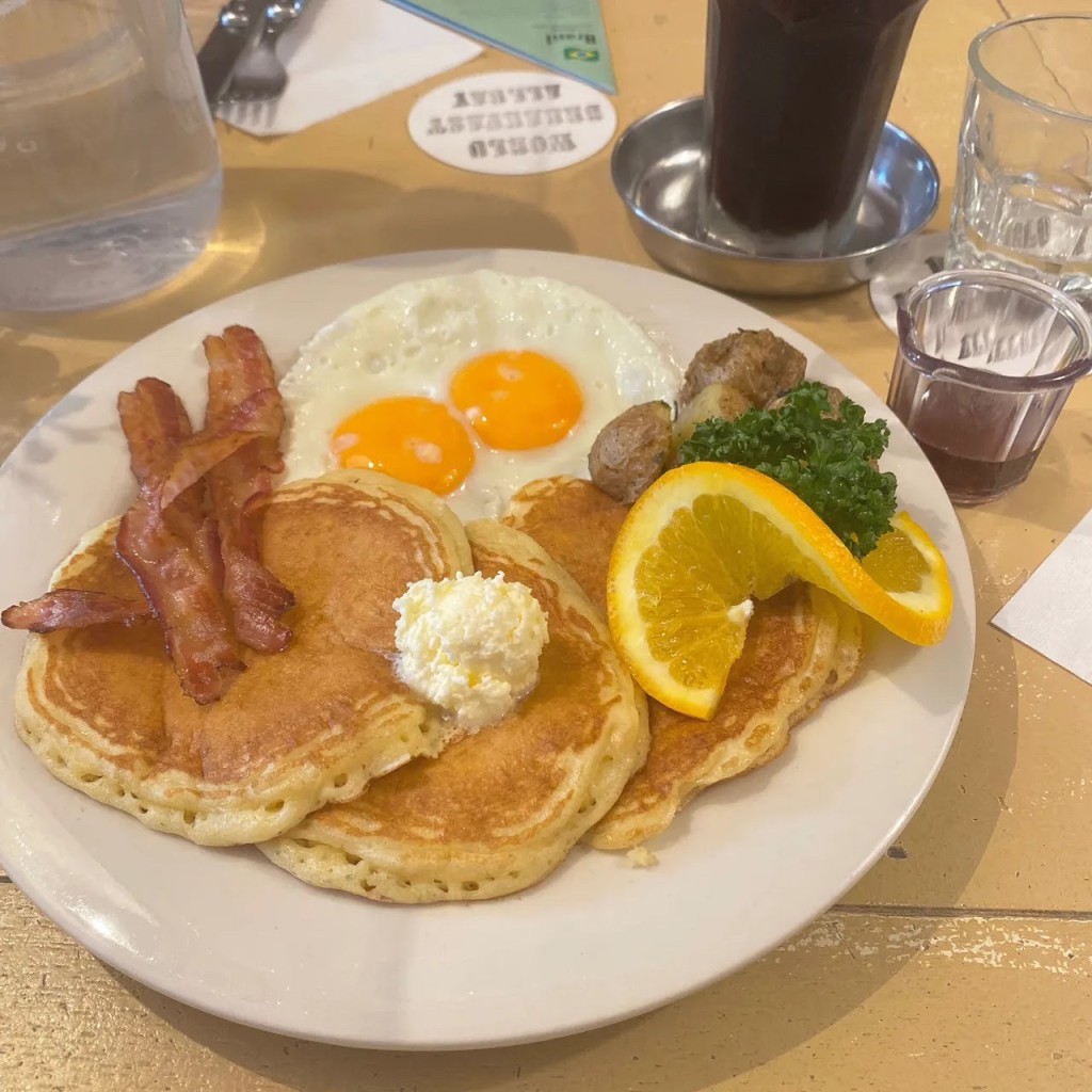 シロクロ0815さんが投稿した神宮前各国料理のお店WORLD BREAKFAST ALLDAY 外苑前店/ワールド ブレックファスト オールデイ ガイエンマエテンの写真