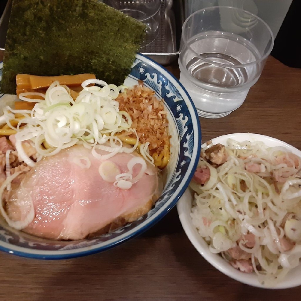 しのちゃんDB9さんが投稿した末広町ラーメン / つけ麺のお店兎に角 柏高島屋ステーションモール店/トニカクカシワタカシマヤステーションモールテンの写真