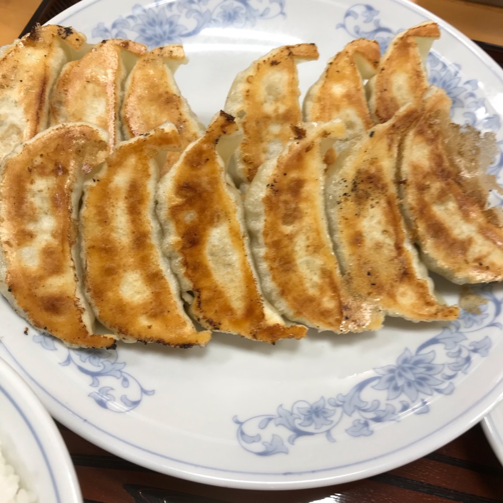 ユーザーが投稿したダブル餃子定食の写真 - 実際訪問したユーザーが直接撮影して投稿した要町餃子ぎょうざの満洲 千川駅前店の写真