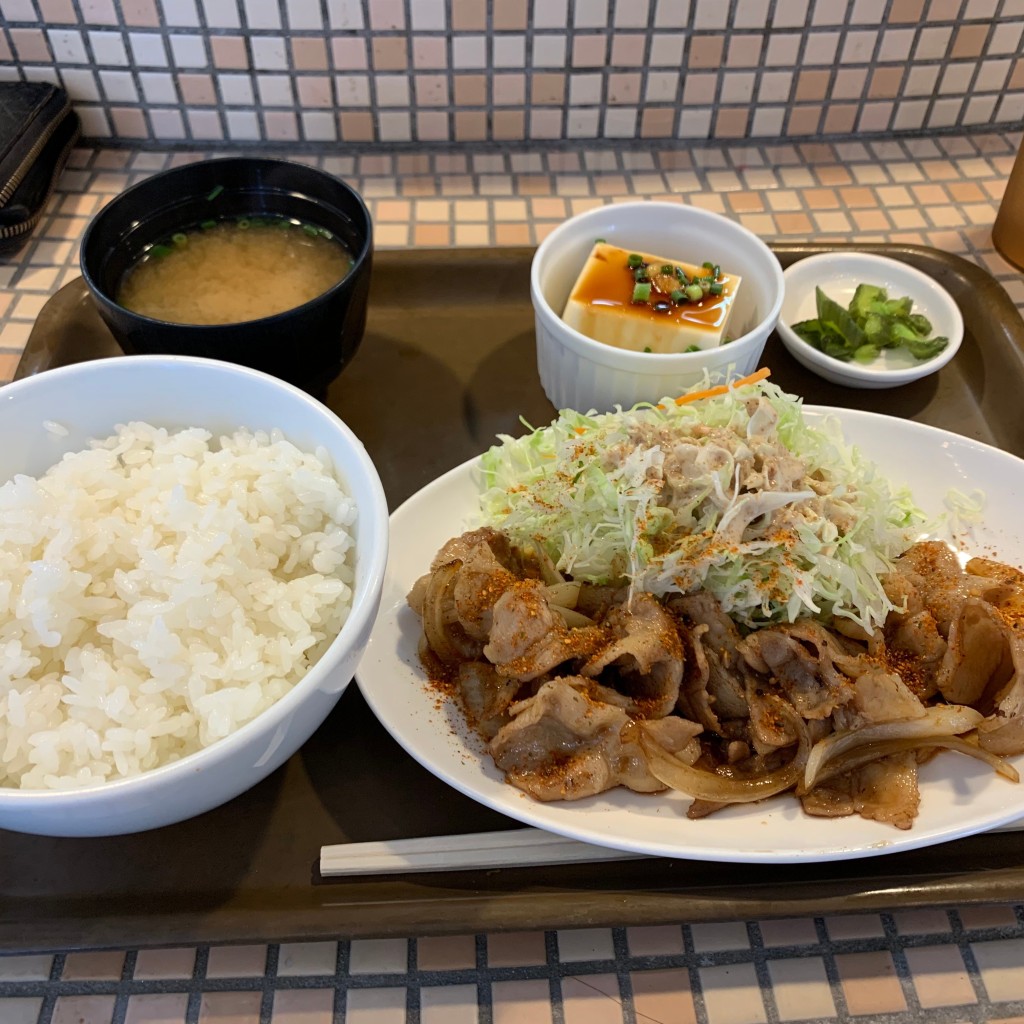 ユーザーが投稿した焼肉定食の写真 - 実際訪問したユーザーが直接撮影して投稿した瀬名川ラーメン専門店あづきてい。 瀬名川店の写真