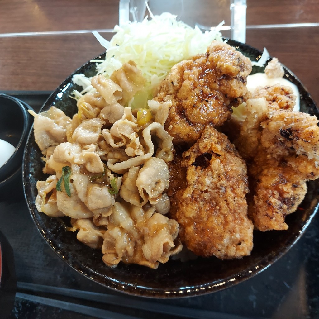実際訪問したユーザーが直接撮影して投稿した江曽島町丼もの伝説のすた丼屋 宇都宮陽南店の写真