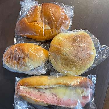 実際訪問したユーザーが直接撮影して投稿した愛宕ベーカリーくるりのパン ララプレイス愛宕店の写真