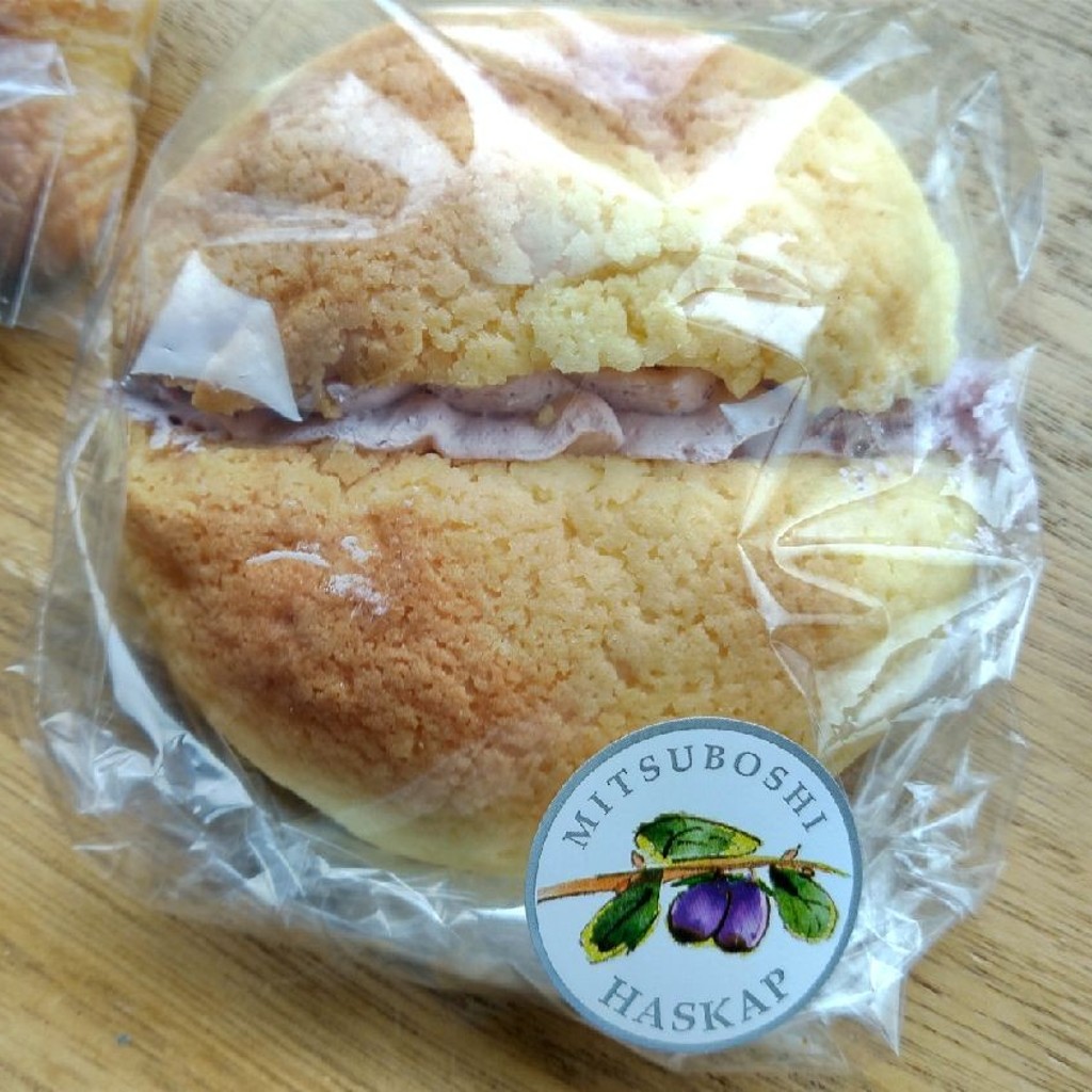 ユーザーが投稿したパンの写真 - 実際訪問したユーザーが直接撮影して投稿した北栄町ケーキ三星 沼ノ端店の写真