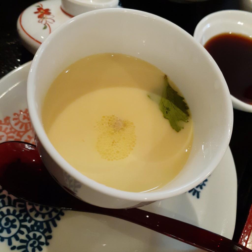 ユーザーが投稿した茶碗蒸し 一品料理の写真 - 実際訪問したユーザーが直接撮影して投稿した鳥浜町魚介 / 海鮮料理横濱屋本舗食堂の写真