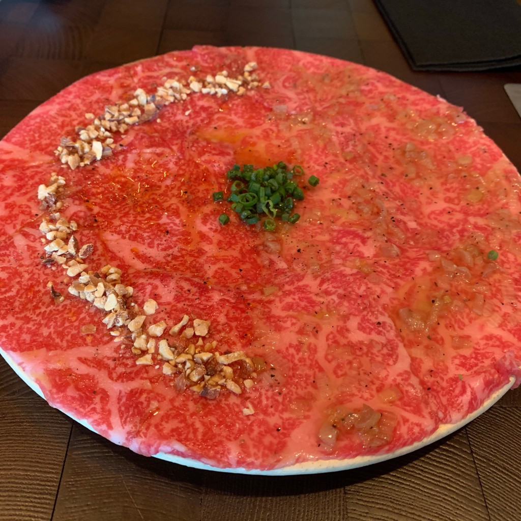ユーザーが投稿した日本一のサーロイン•ユッケの写真 - 実際訪問したユーザーが直接撮影して投稿した宇田川町焼肉渋谷焼肉 KINTANの写真