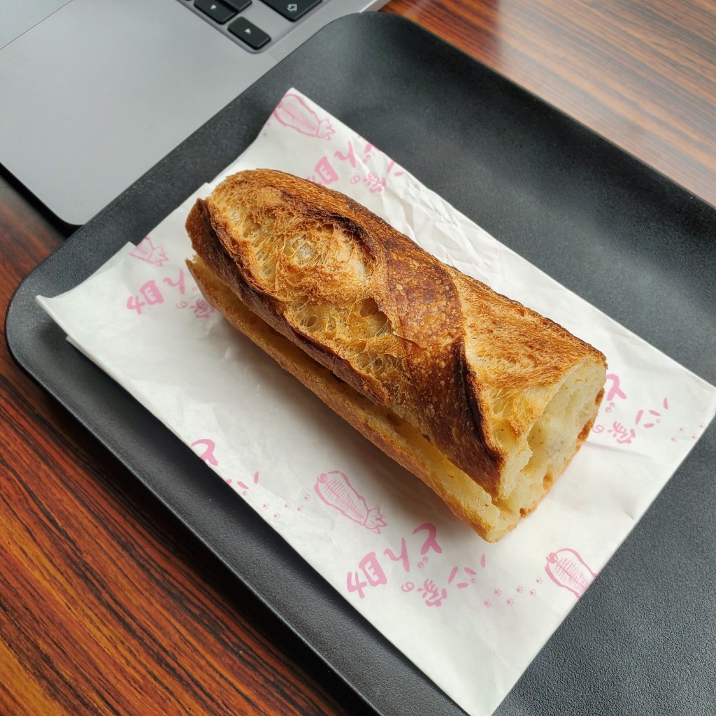 ユーザーが投稿した150菓子パンの写真 - 実際訪問したユーザーが直接撮影して投稿した新宿ベーカリーパン家のどん助の写真
