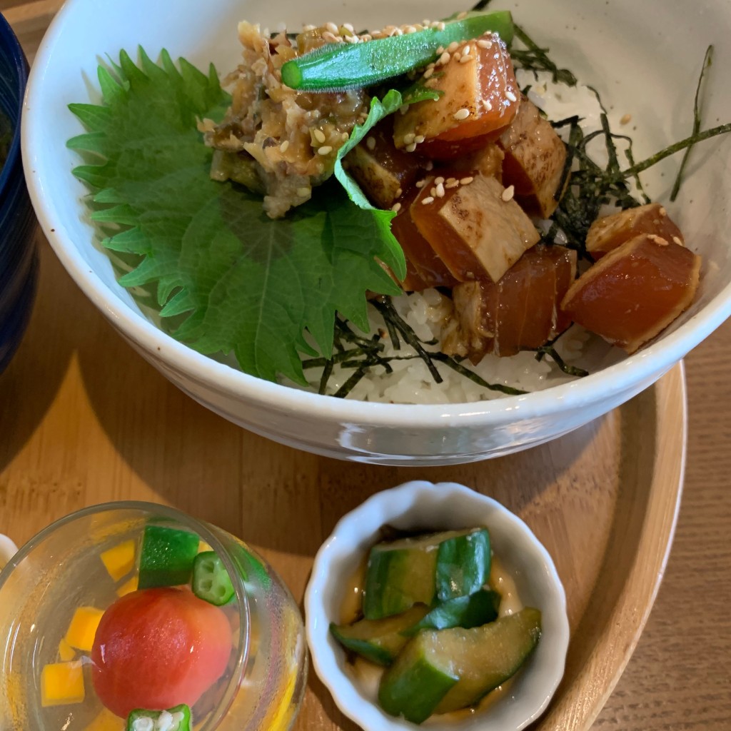 ユーザーが投稿した炙りマグロ定食の写真 - 実際訪問したユーザーが直接撮影して投稿した竜田町定食屋たまじゃりの写真