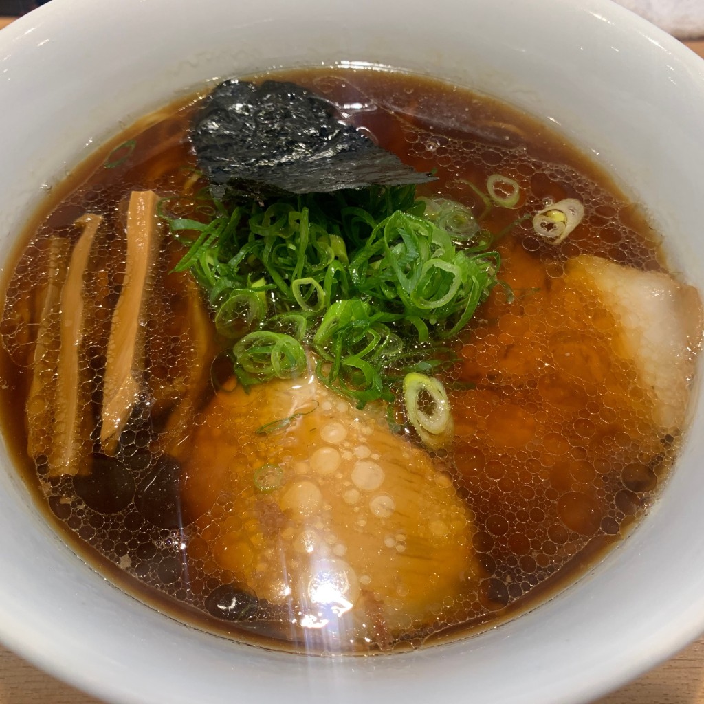 ねこぐりらさんが投稿した桜台ラーメン専門店のお店らぁ麺 すぎ本/ラーメンスギモトの写真