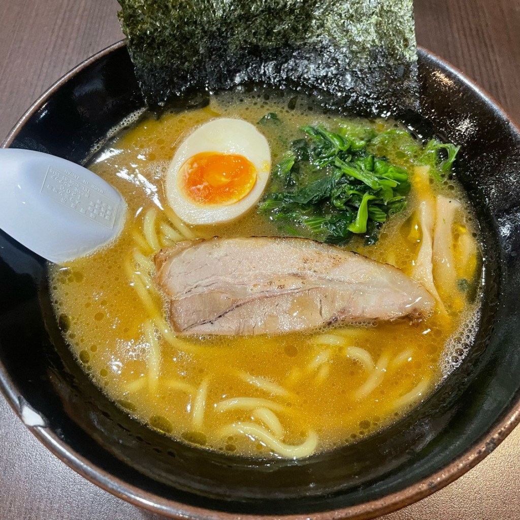 リサ2020さんが投稿した深町ラーメン / つけ麺のお店横濱家系のじ家/ノジヤの写真