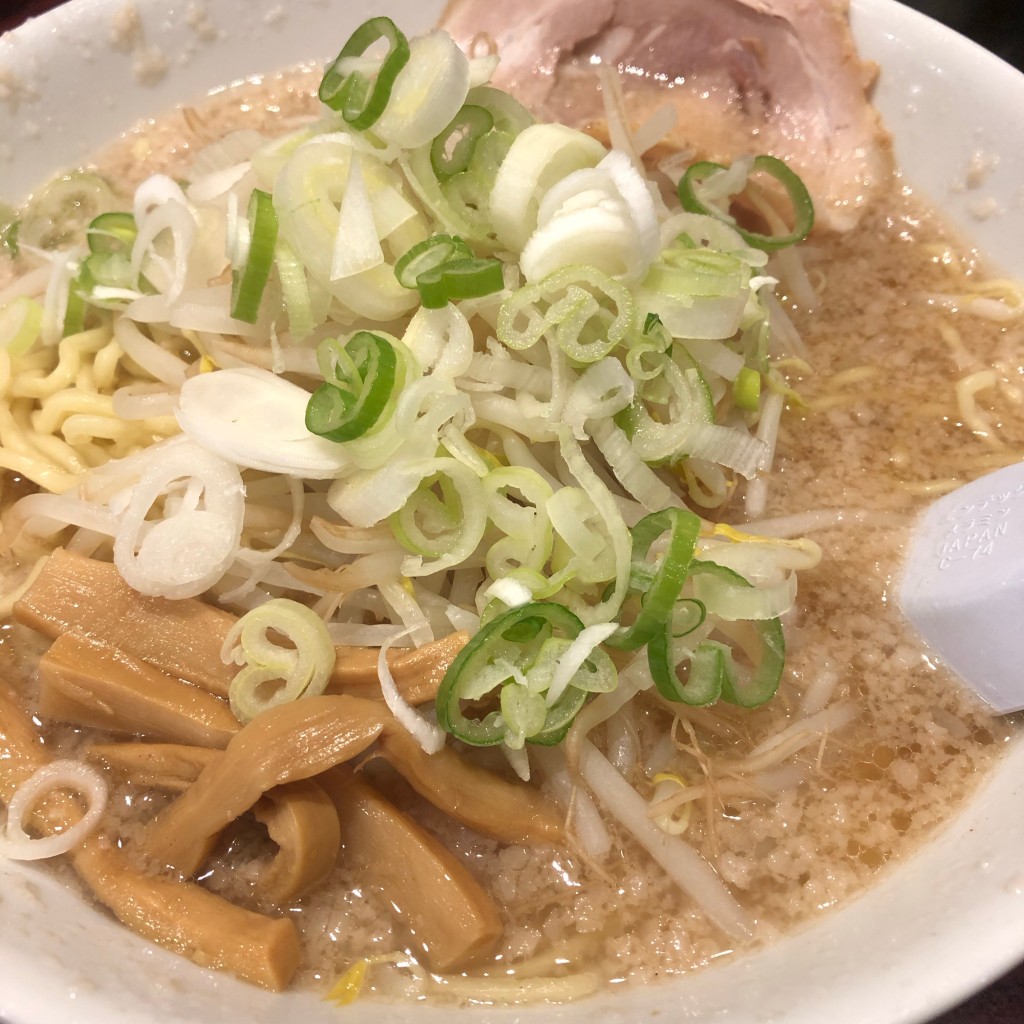 ユーザーが投稿した醤油ラーメンの写真 - 実際訪問したユーザーが直接撮影して投稿した八幡ラーメン専門店なりたけ 本八幡店の写真