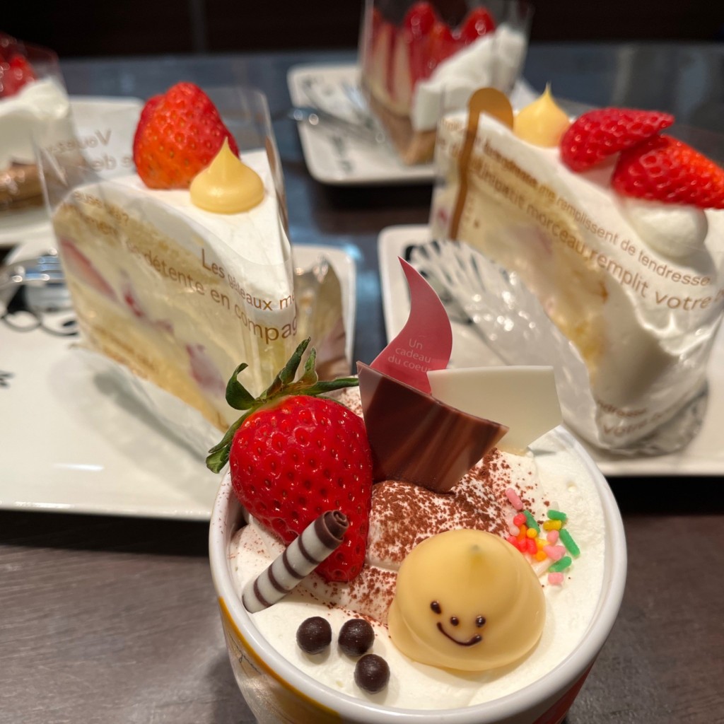 ユーザーが投稿したケーキの写真 - 実際訪問したユーザーが直接撮影して投稿した岩弘ケーキフェリーチェ レガーロの写真