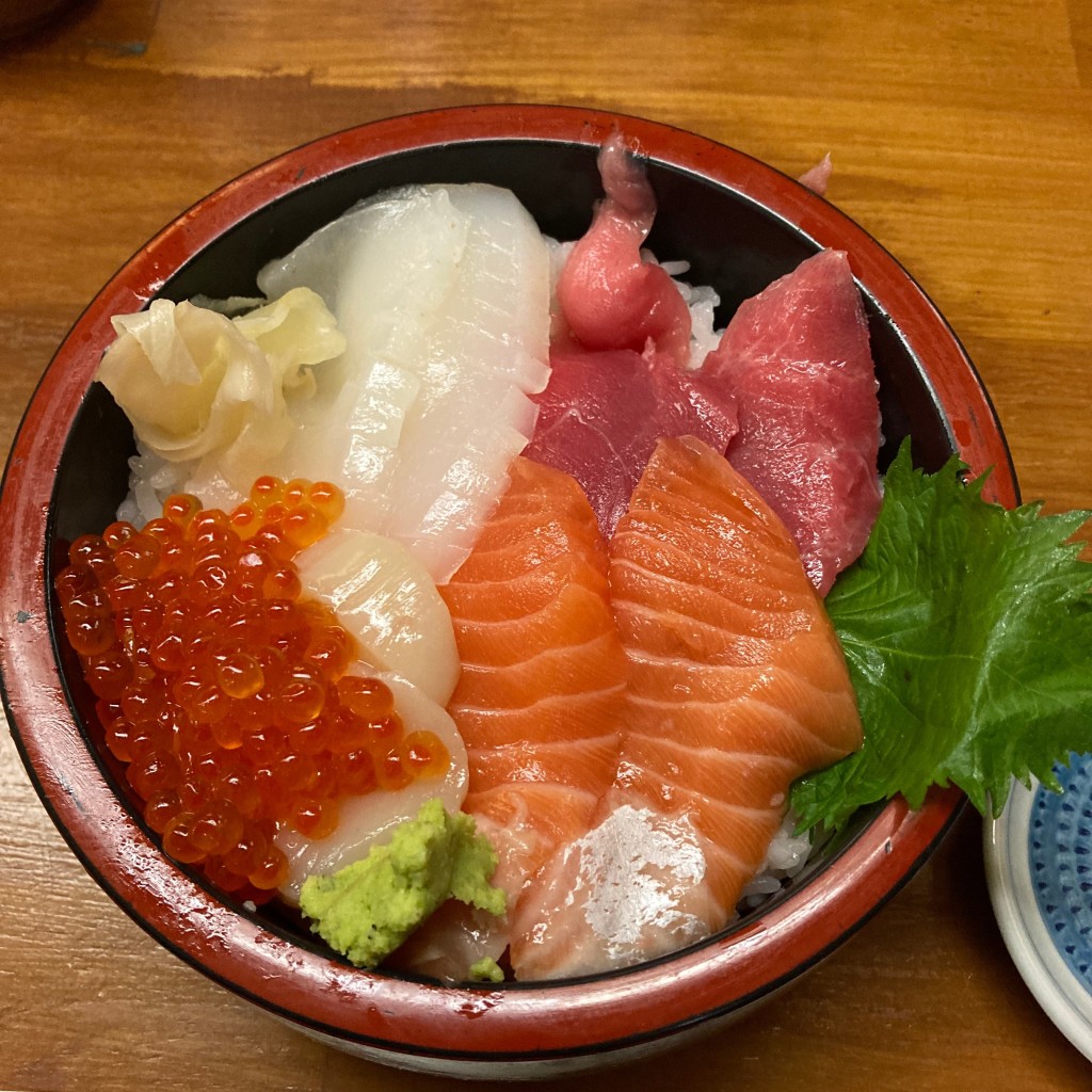 ユーザーが投稿した海鮮丼の写真 - 実際訪問したユーザーが直接撮影して投稿した磯浜町寿司悠久の写真