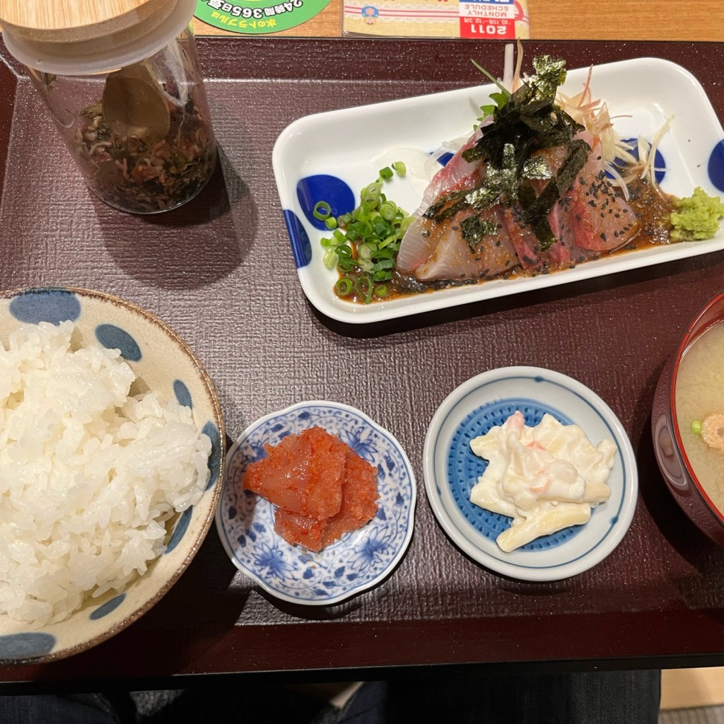 ユーザーが投稿した胡麻カンパチ定食の写真 - 実際訪問したユーザーが直接撮影して投稿した日本橋室町イタリアン博多ニューコマツの写真