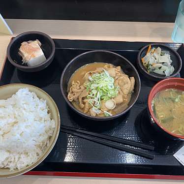 実際訪問したユーザーが直接撮影して投稿した愛甲東定食屋もつ次郎 厚木西インター店の写真