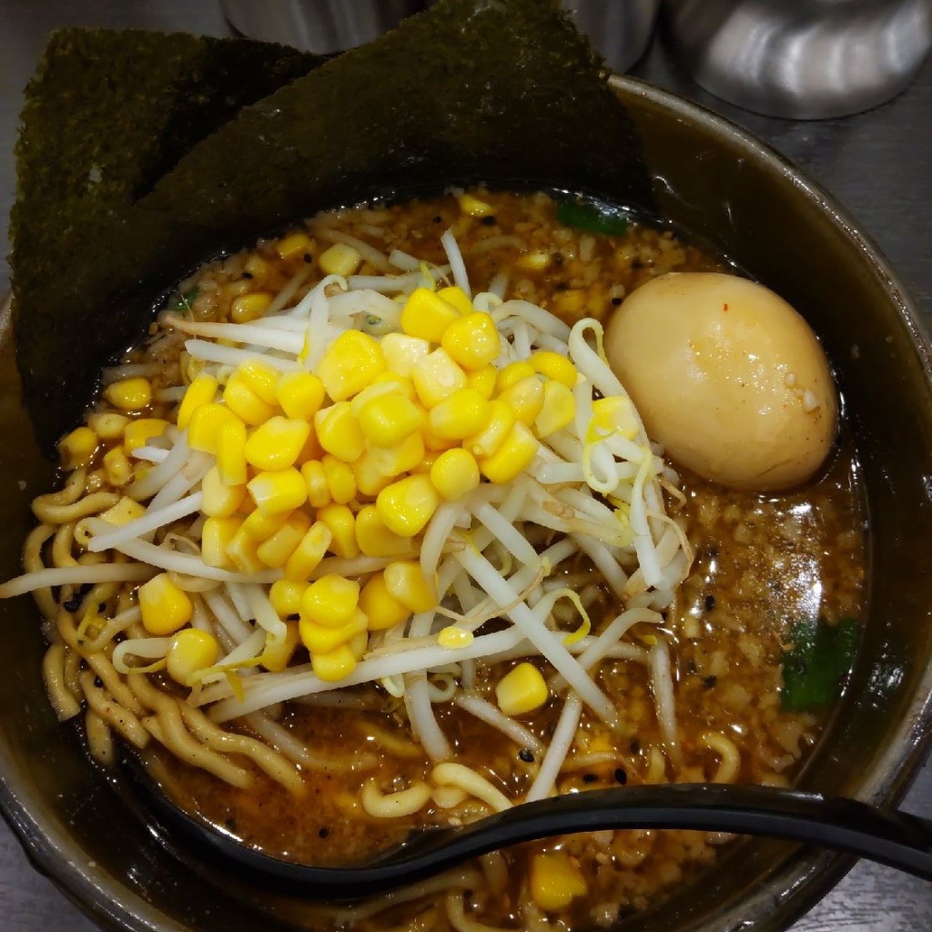 ユーザーが投稿した味玉味噌ラーメンの写真 - 実際訪問したユーザーが直接撮影して投稿した豊洲ラーメン専門店東京スタイルみそらーめん ど・みそ ららぽーと豊洲店の写真