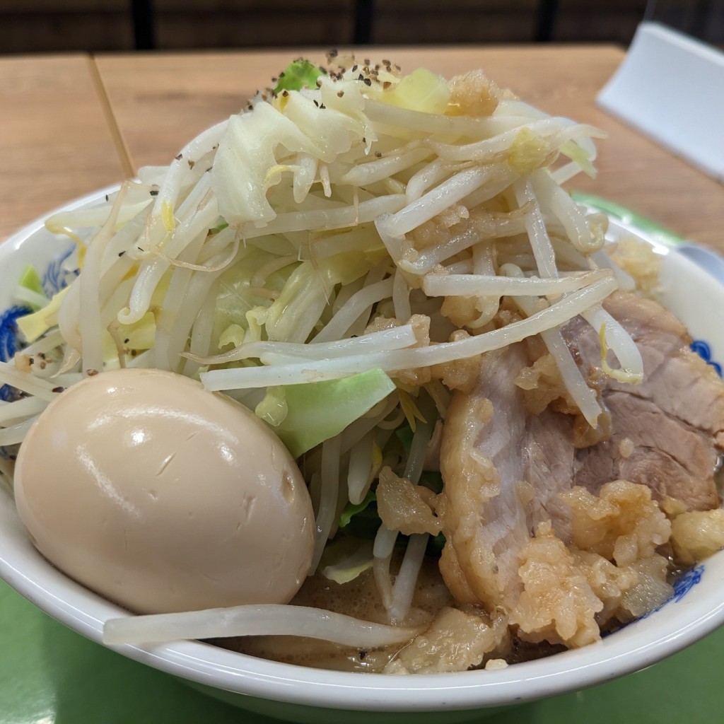 ユーザーが投稿した味玉ラーメンの写真 - 実際訪問したユーザーが直接撮影して投稿した菖蒲町菖蒲ラーメン専門店ジャンクガレッジ フォレオ菖蒲店の写真