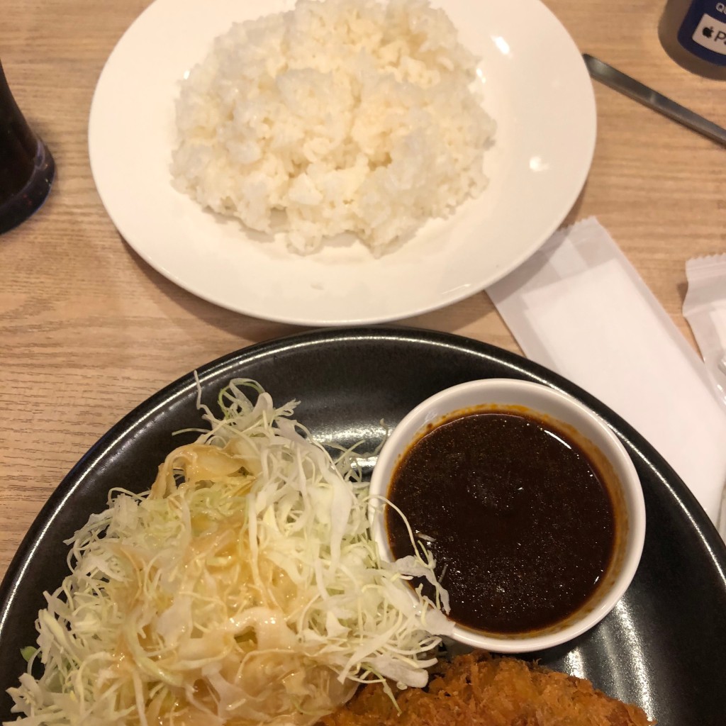ユーザーが投稿したチーズメンチの写真 - 実際訪問したユーザーが直接撮影して投稿した元町通ファミリーレストランガスト 神戸元町店の写真