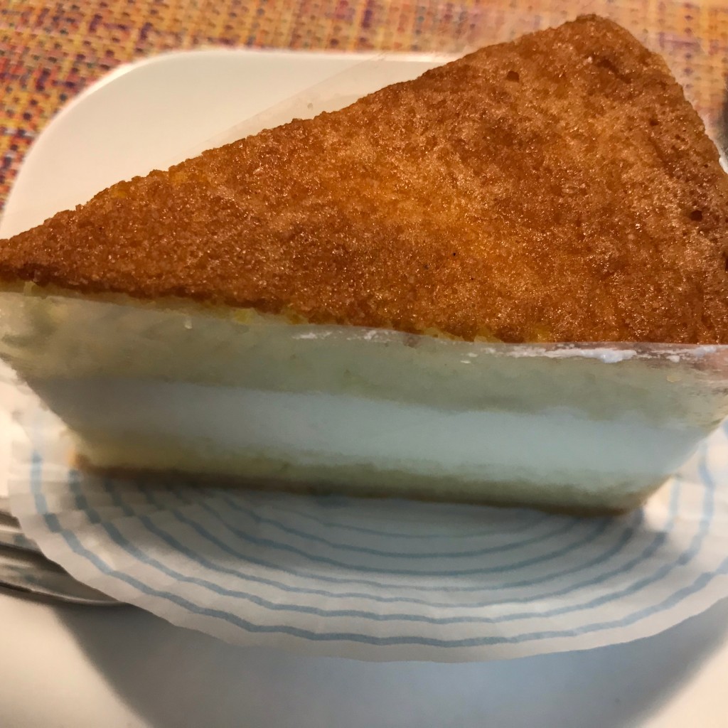 ユーザーが投稿したチーズケーキの写真 - 実際訪問したユーザーが直接撮影して投稿した神田淡路町スイーツ神田 近江屋洋菓子店の写真