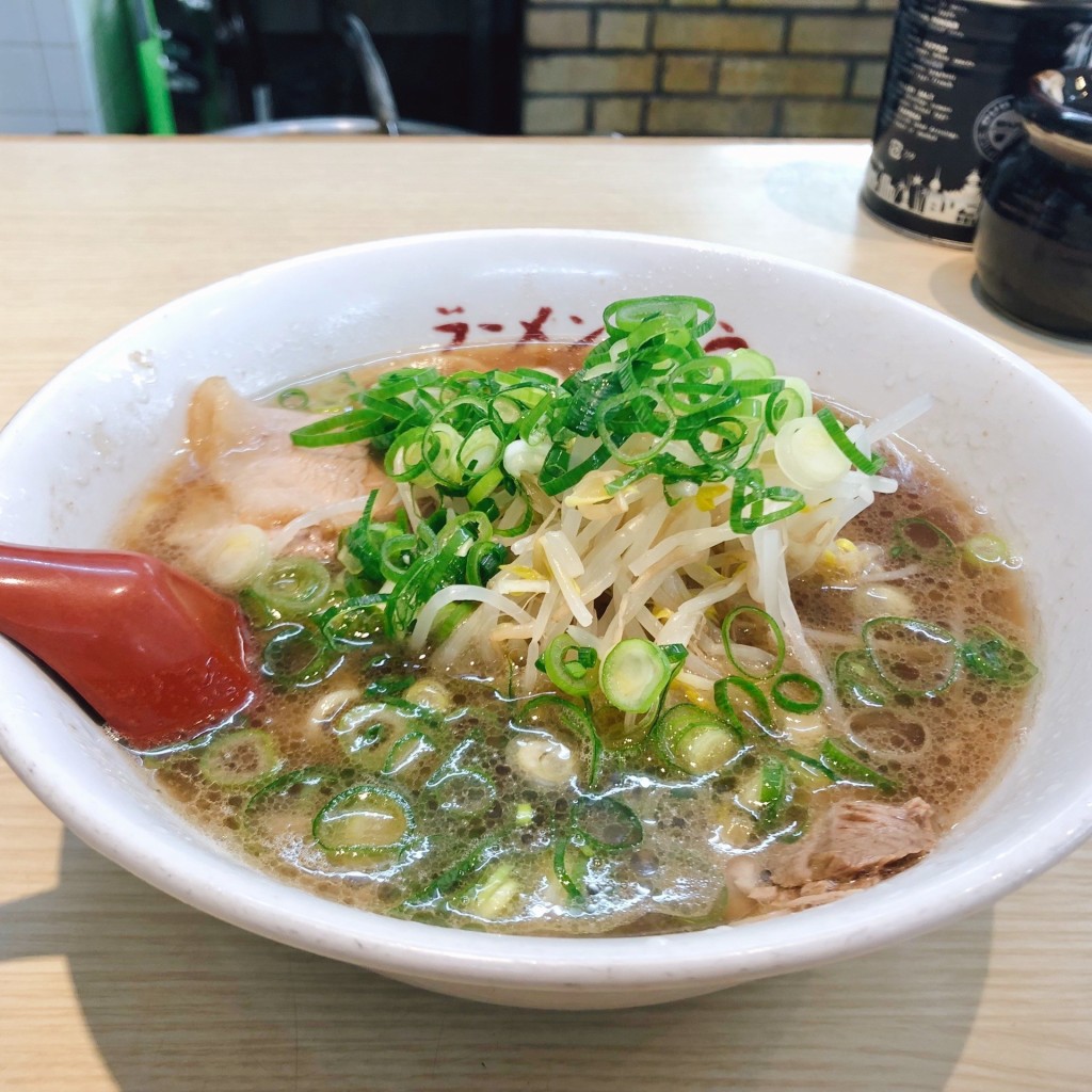 ユーザーが投稿したしょうゆラーメンの写真 - 実際訪問したユーザーが直接撮影して投稿した七条御所ノ内本町ラーメン / つけ麺ゆうの写真